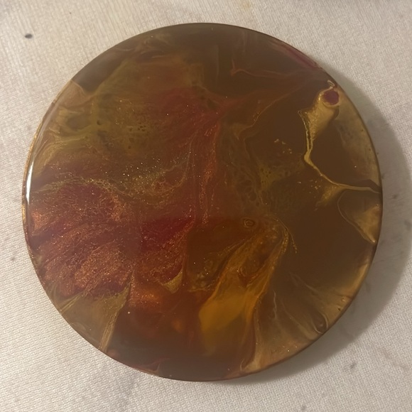 Handpoured Ceramic/resin coaster set - Picture 3 of 6